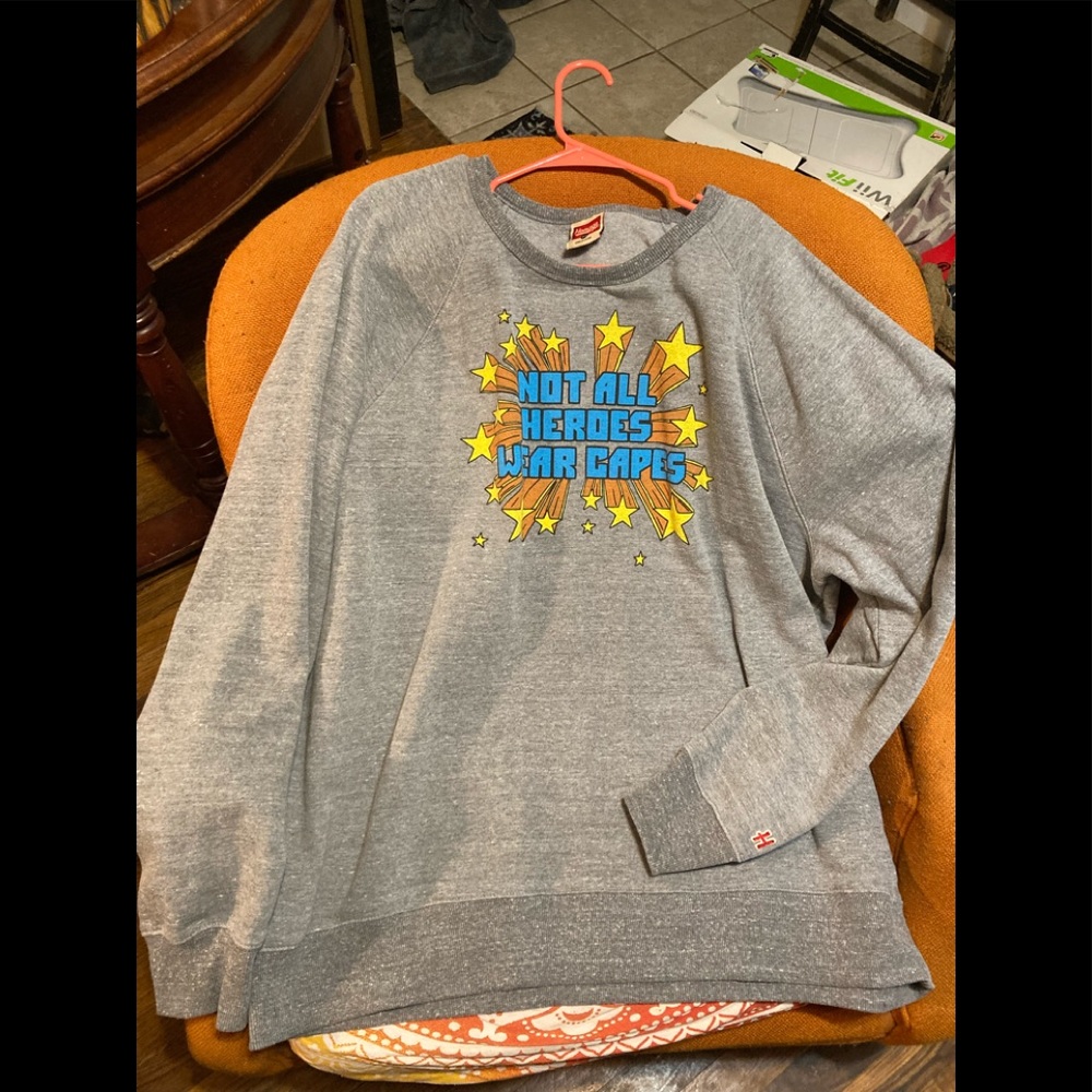 Mens worn twice sz 3XL “NOT ALL HEROES WEAR CAPES” by Homage crewneck sweatshirt